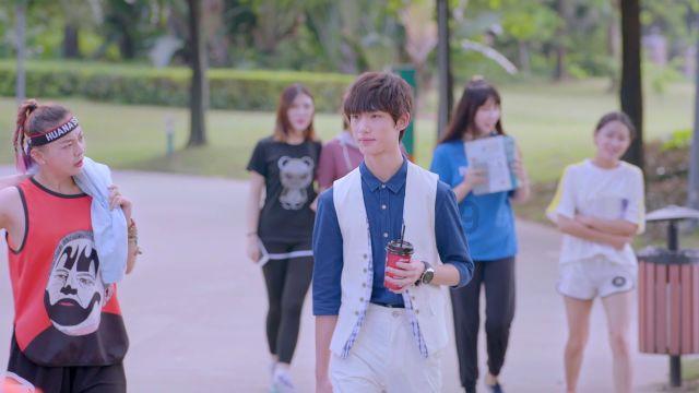难怪妖怪们宁可冒险抓唐僧，也不学长生术，看欲练此功必先干什么